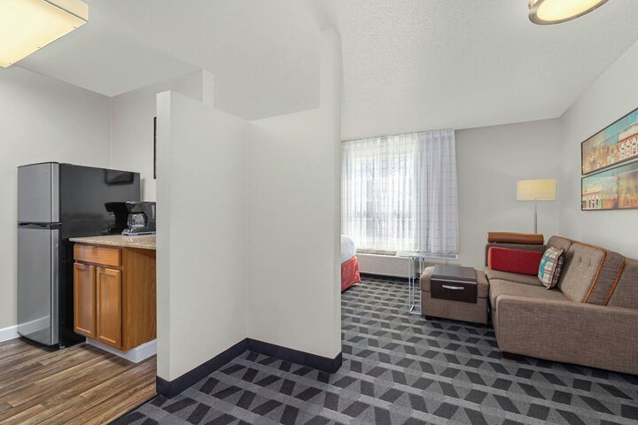 Towneplace Suites by Marriott Brookfield