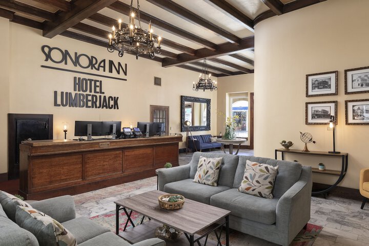 Historic Sonora Inn