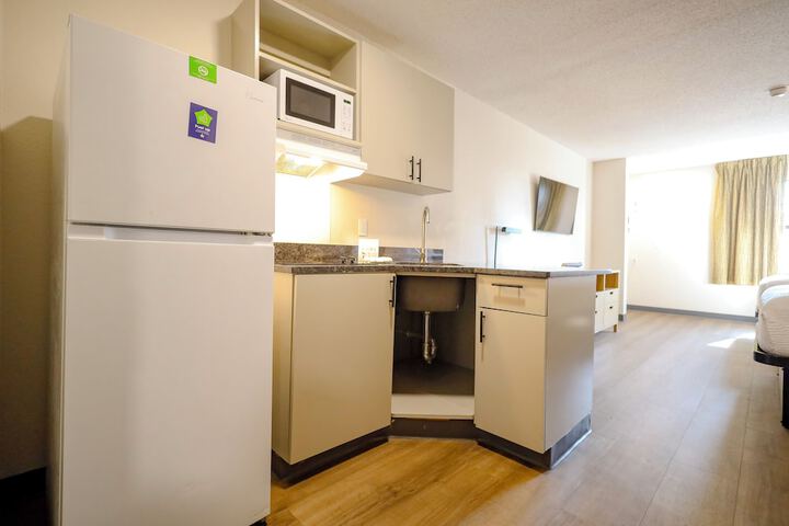 Extended Stay America Suites Cleveland Beachwood Orange Pl S
