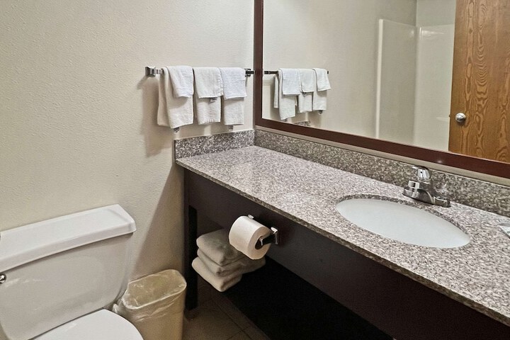 Quality Inn Mitchell I-90