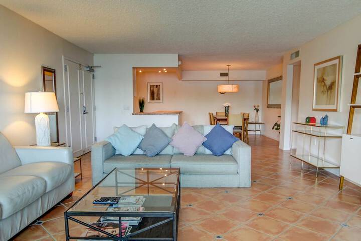 Beach Haus Bal Harbour