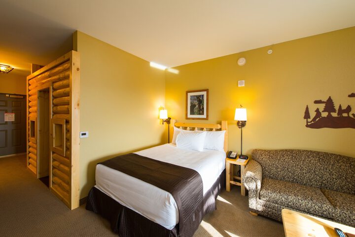 Room 30 of 41