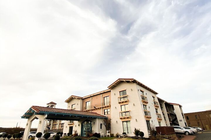 Hotel 11 of 46