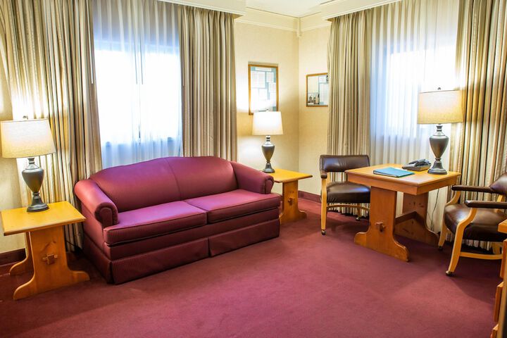 Room 29 of 53