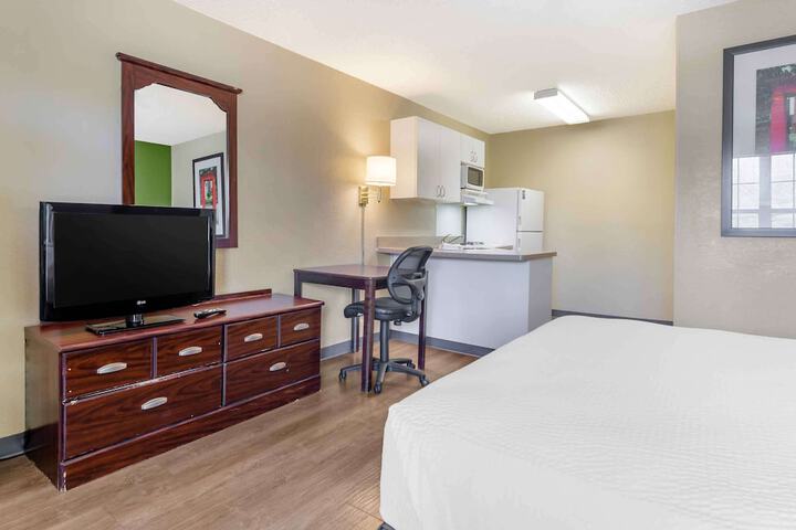 Room 20 of 27