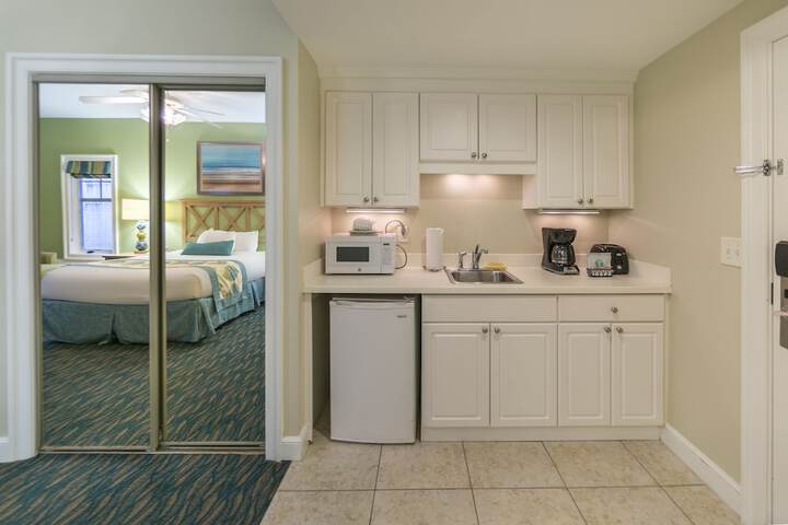 Holiday Inn Club Vacations South Beach Resort by IHG