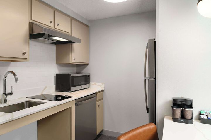 Homewood Suites by Hilton Richmond-Chester