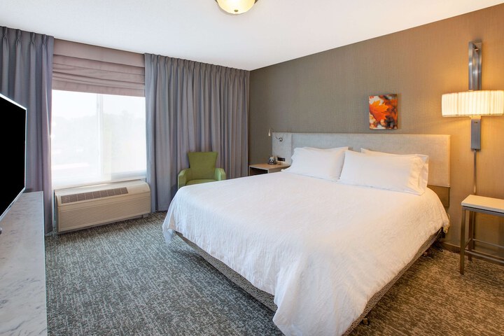 Room 29 of 60