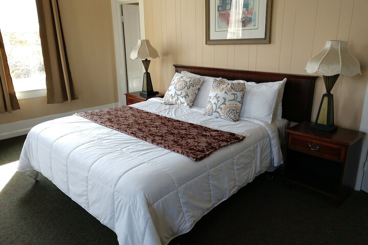 Hotel Wayne
