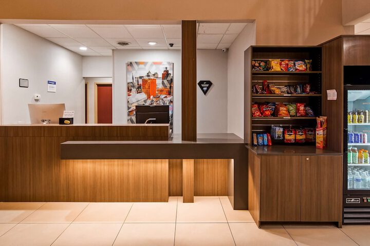 Best Western Plus New Cumberland Inn & Suites