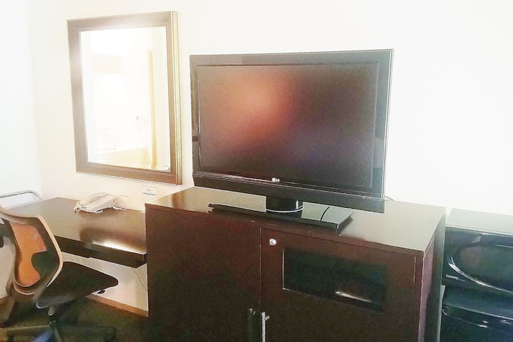Room 17 of 29