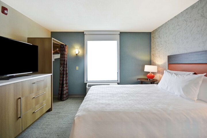 Home2 Suites by Hilton Portland Airport