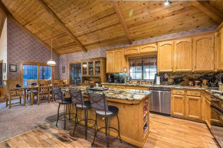 Rock Front Lodge
