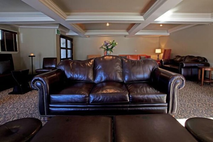 Hotel Interior 10 of 31