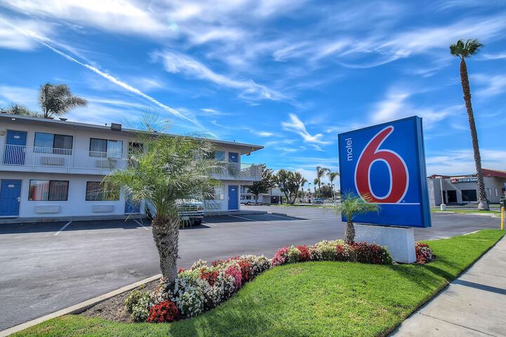 Hotel 3 of 67