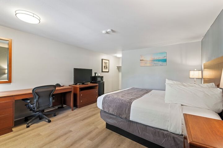 Room 25 of 34