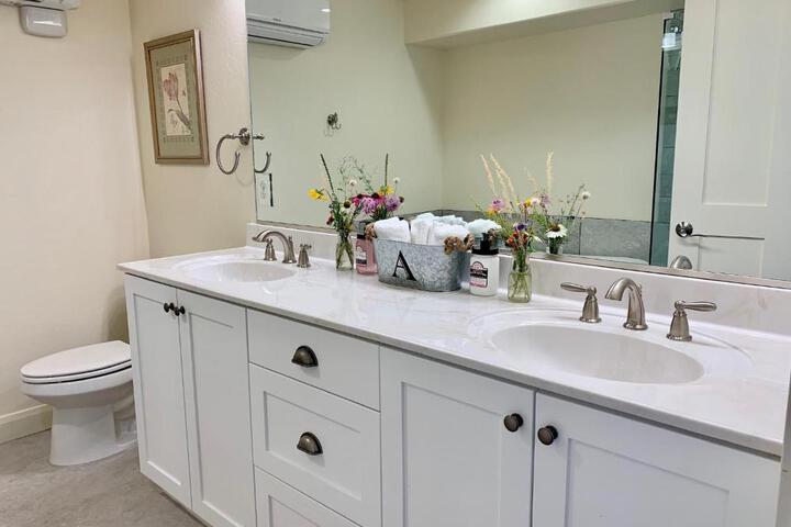 Annies Place Bed & Breakfast