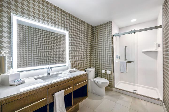 Room 20 of 46