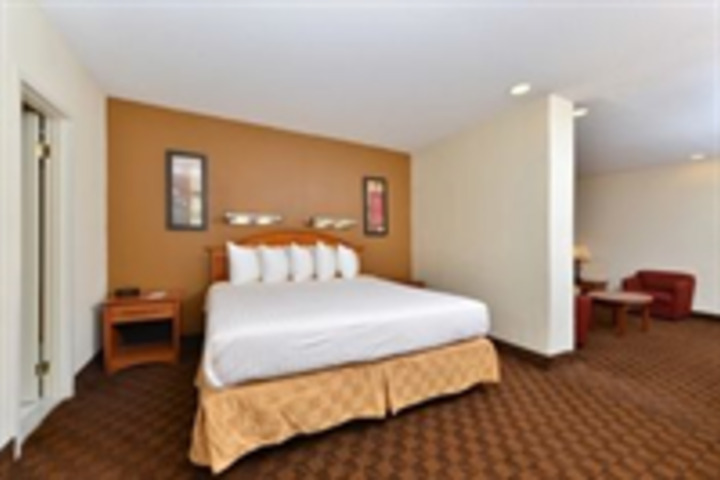 AMERICAS BEST VALUE INN & SUITES