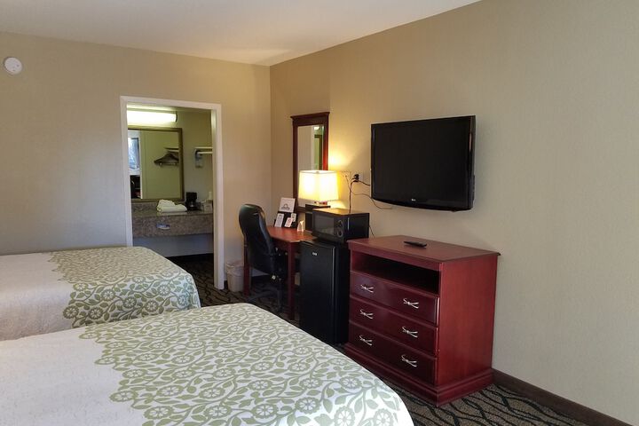 Room 37 of 51