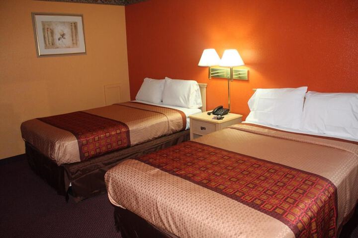 Room 23 of 51