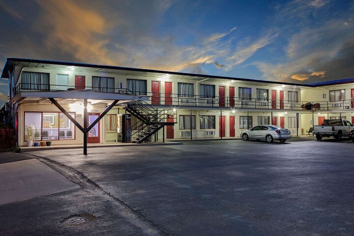 Hotel 3 of 15