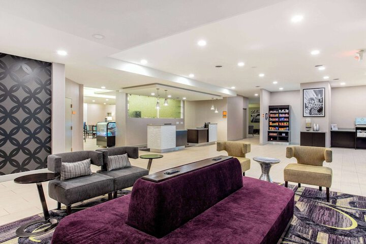 Hotel Interior 12 of 86