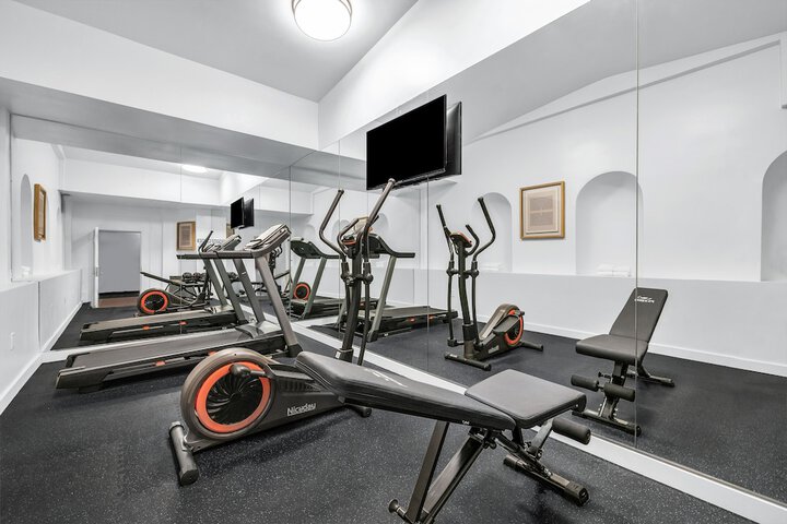 Health and Fitness 100 of 100