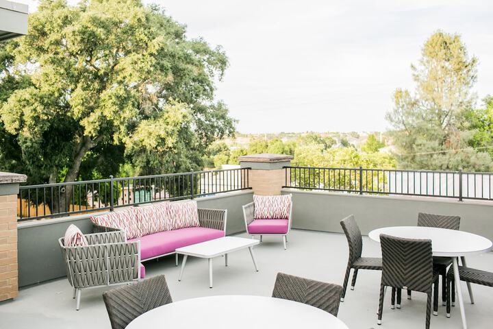 Terrace/Patio 46 of 47