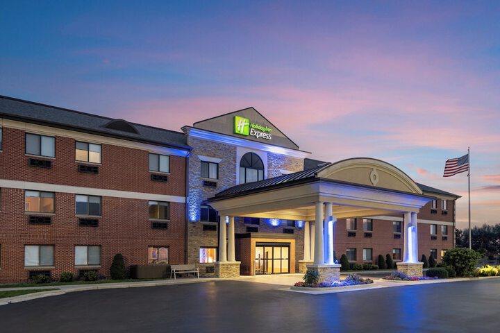 Holiday Inn Express Sheboygan-Kohler by IHG
