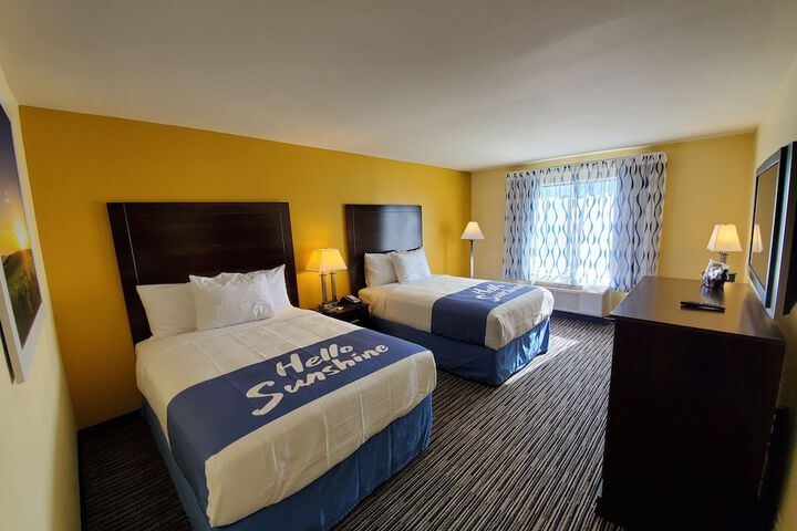 Room 25 of 29