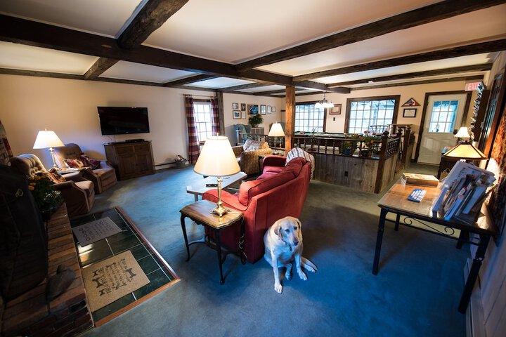 Admiral Peary Inn Bed & Breakfast