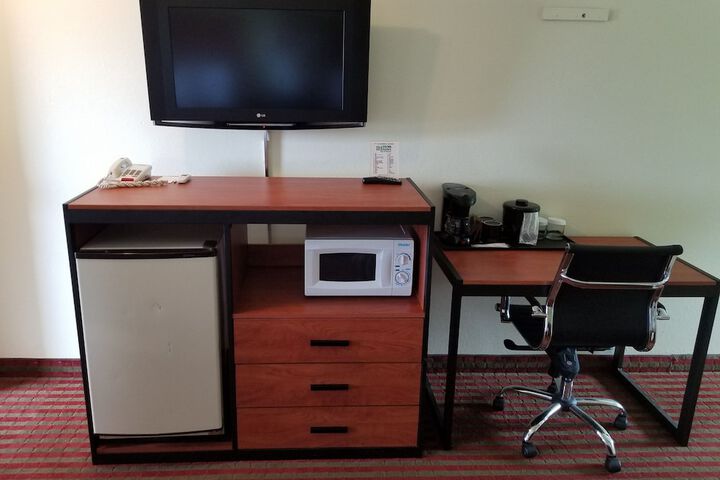 Room 30 of 31