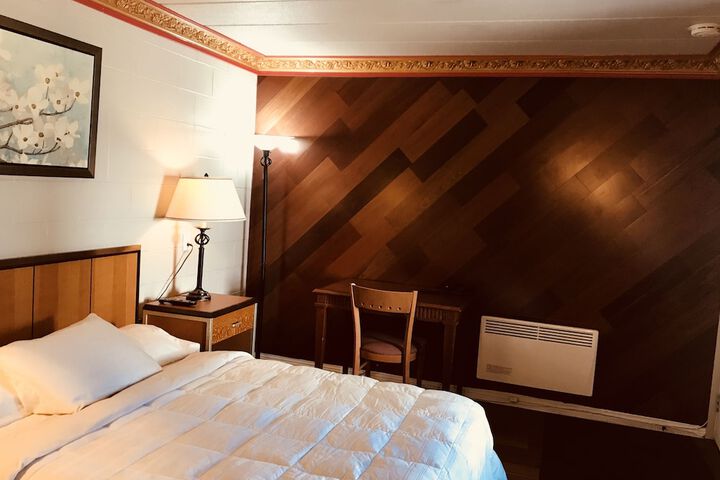Hotel Interior 11 of 60