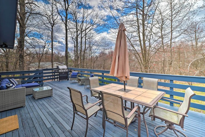 6 Mi to Camelback Slopes! Home w / Game Room
