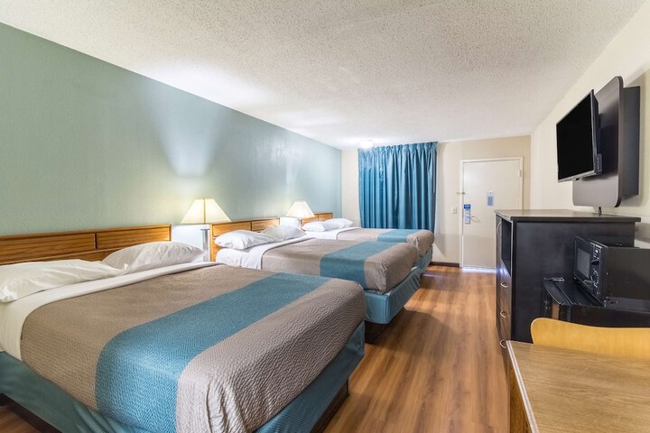 Room 21 of 30