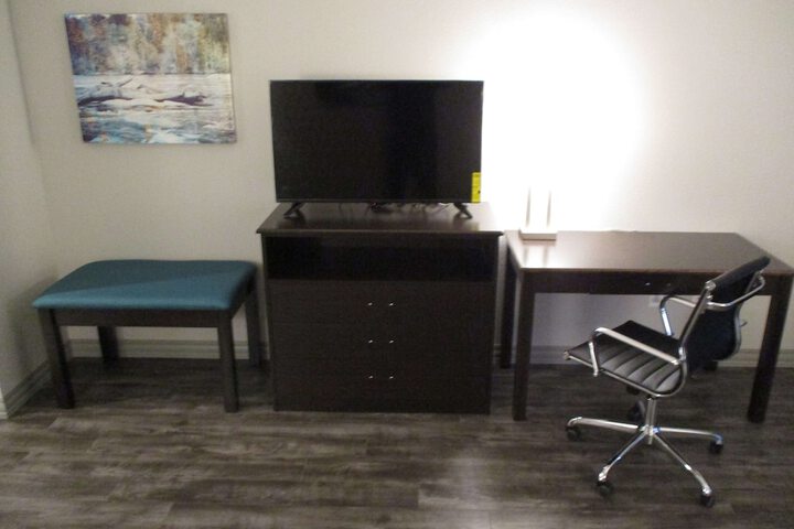 Room 16 of 26