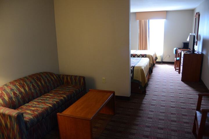 Room 11 of 30