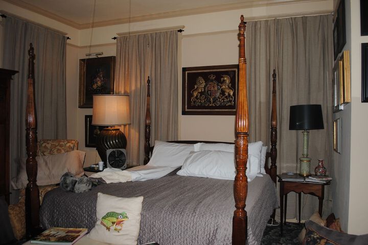 Room 16 of 48