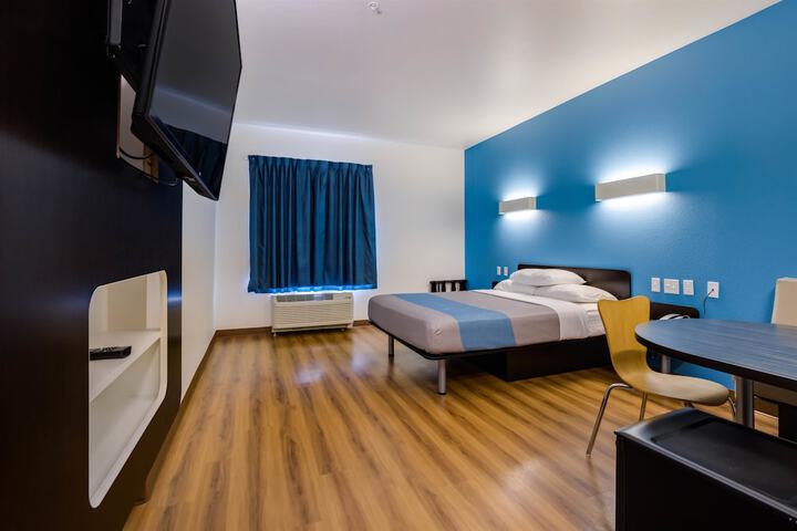 Room 48 of 81