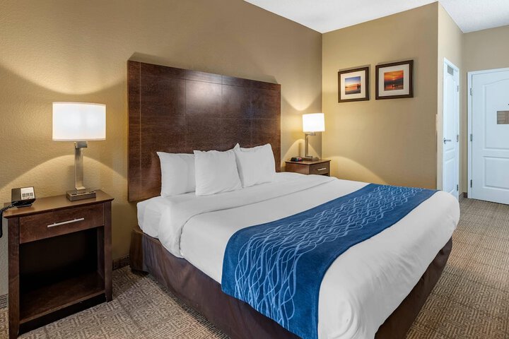 Comfort Inn & Suites Bryant - Benton
