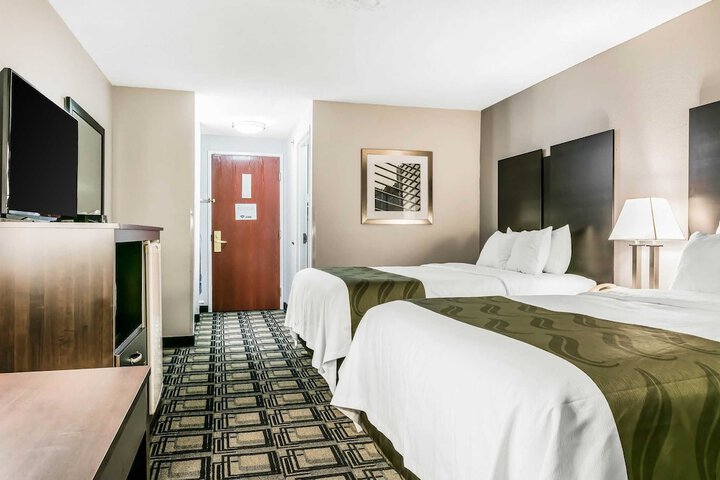 Room 54 of 60