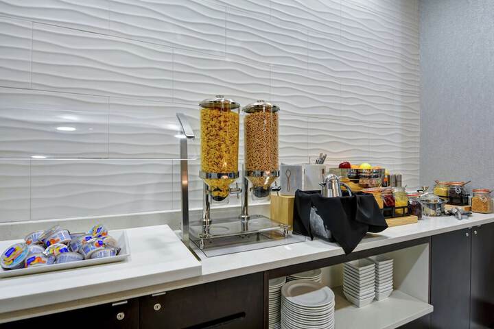Embassy Suites by Hilton Plainfield Indianapolis Airport