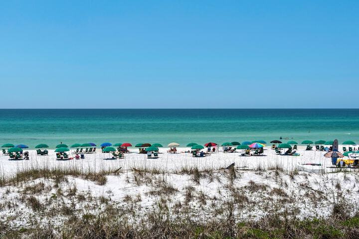 Beach 38 of 40