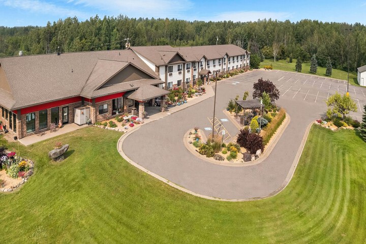 Super 8 by Wyndham Eveleth