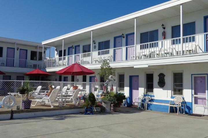 Hotel 11 of 27