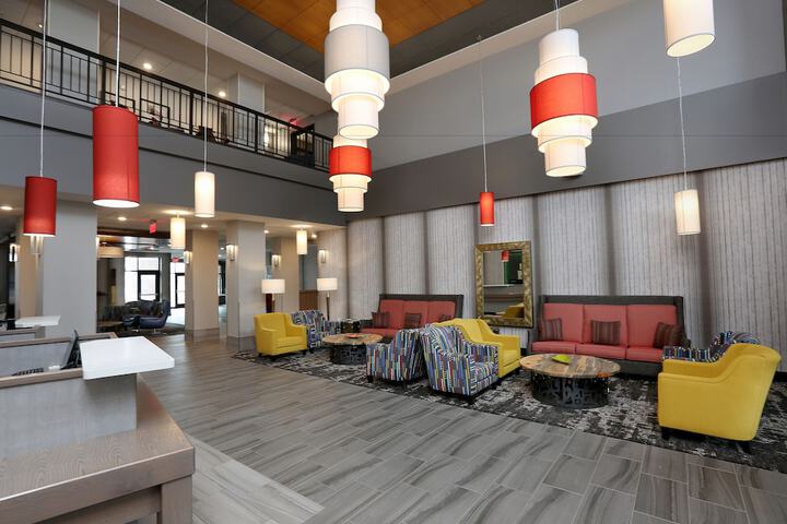 Hotel 8 of 49
