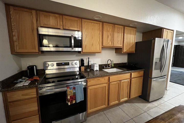 Canyon Plaza Premier Studios and Apts