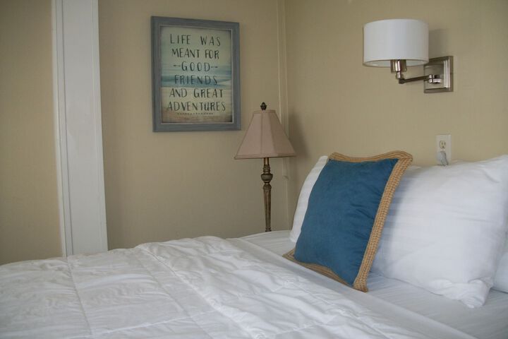 Room 45 of 109