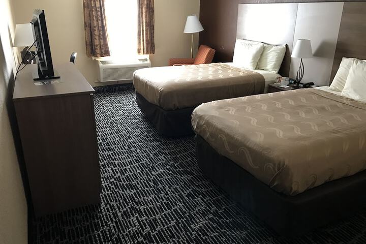 Room 8 of 38